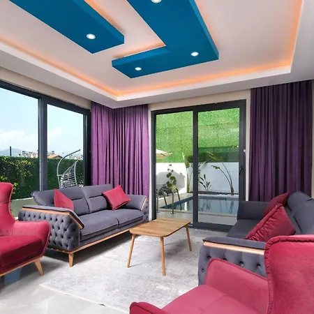 Akar Villaları